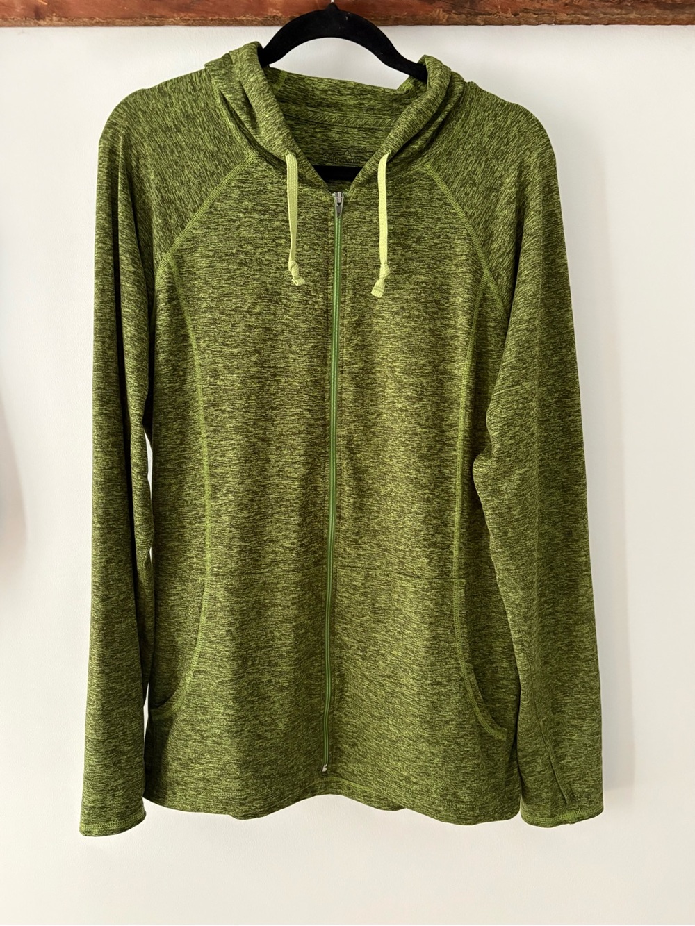 Patagonia—Lightweight Zip-Up Hoodie, Green Space Dye (Size XL)